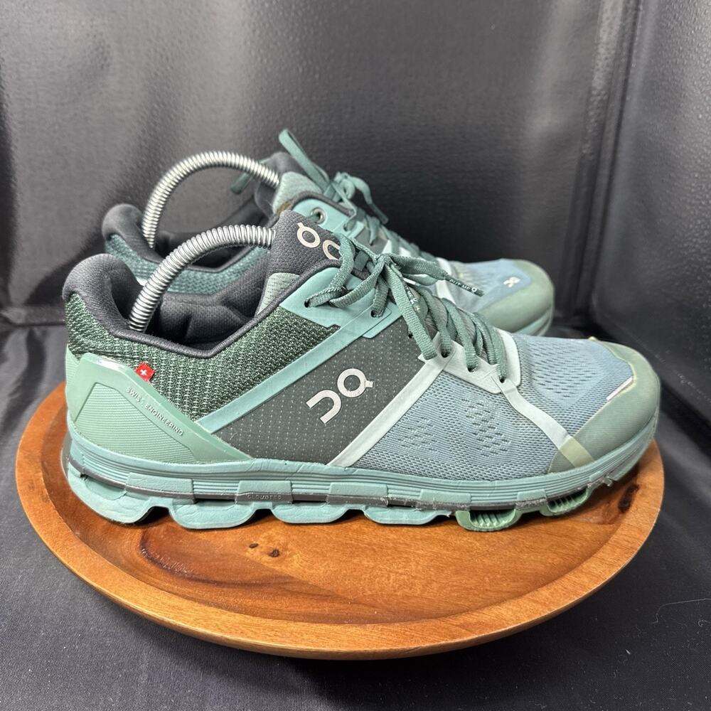 On Running Cloud ace Road Running Shoes Lightweight Comfort Mens Size 10